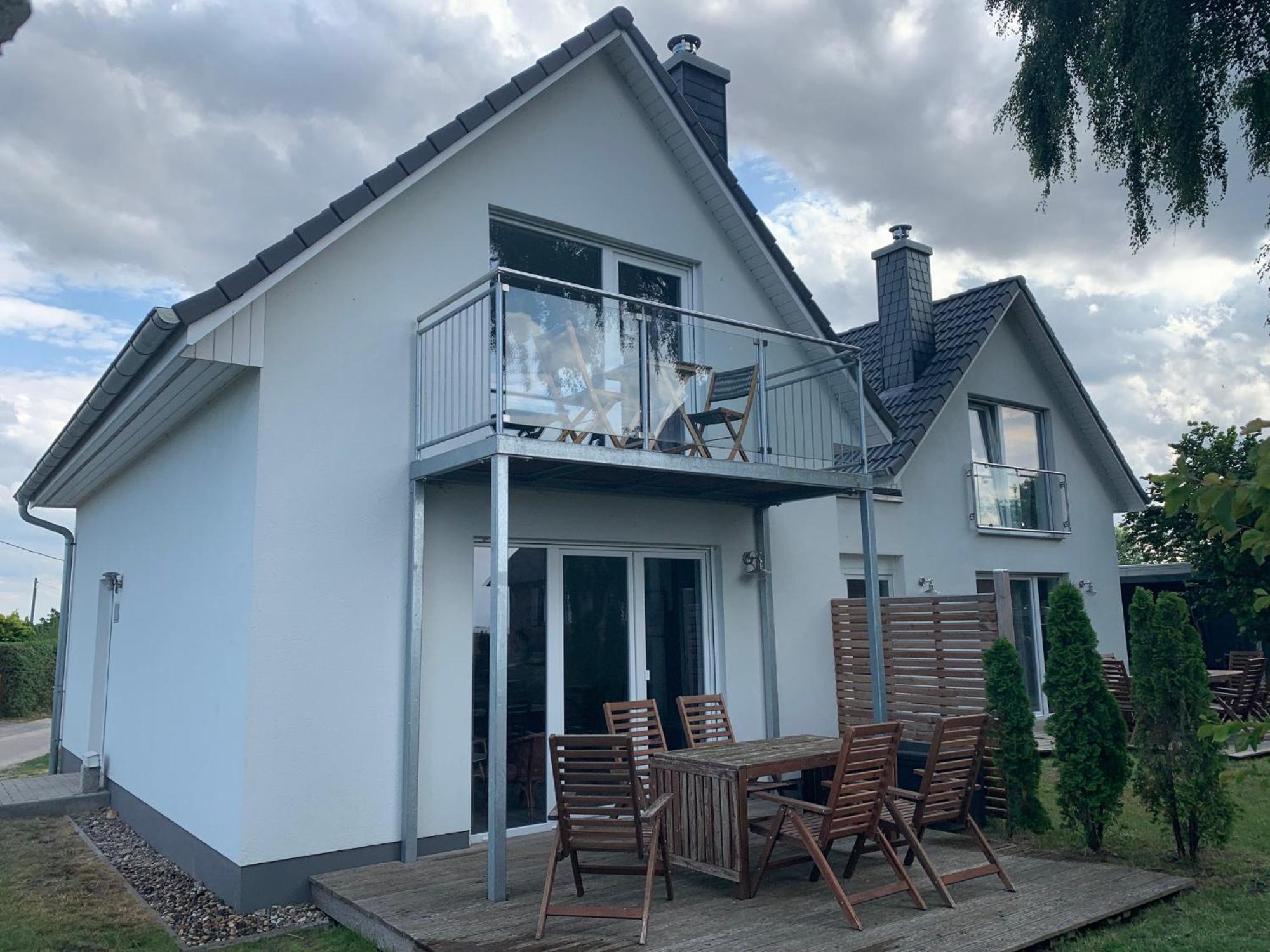 Boddenhus Loissin Villa Dış mekan fotoğraf